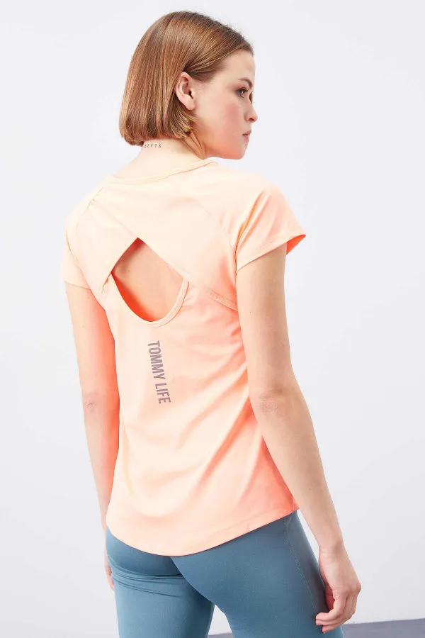 T-shirt femme Tommylife Wholesale Coral Back Window Short Sleeve Standard Fit Crew Neck - 97101