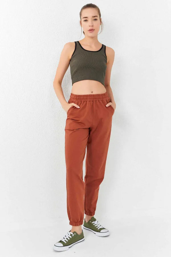 Tommylife Wholesale Khaki Basic Sleeveless Slim Fit U-Neck Women's Crop Top Tank Top - 97160