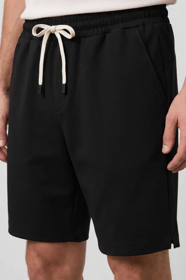 Short noir basique pour homme Tommylife, coupe standard, avec poches arrière - 88314