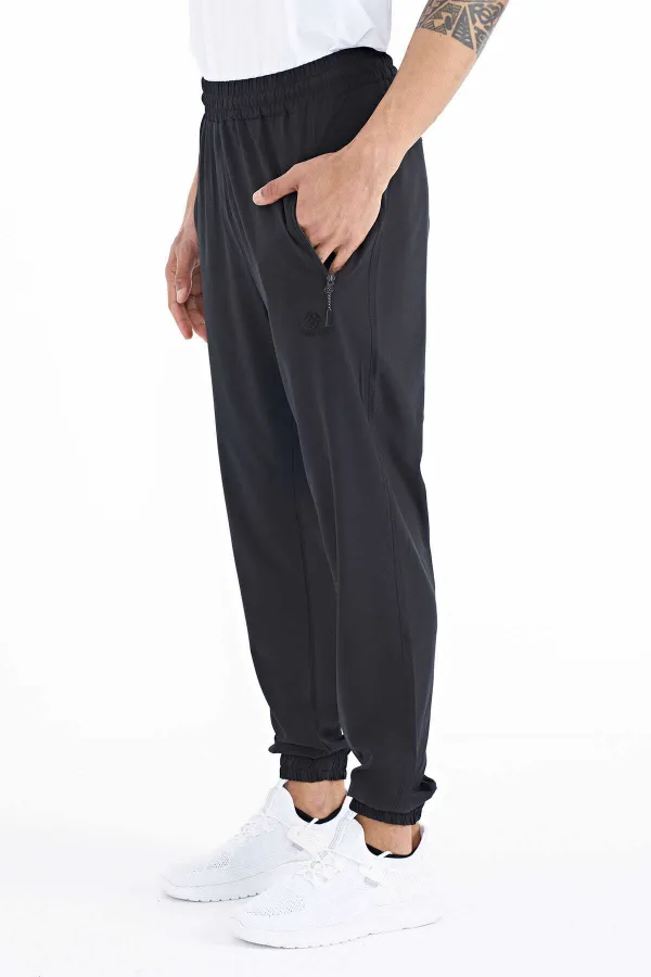 Tommylife Toptan Siyah Erkek Basic Cepli Bağcıklı Rahat Form Lastik Paça Eşofman Altı - 84826