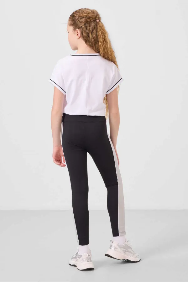 Ensemble de leggings Tommylife Wholesale pour filles, col rond, rayures latérales, coupe standard, performance, blanc et noir, réf. 75191