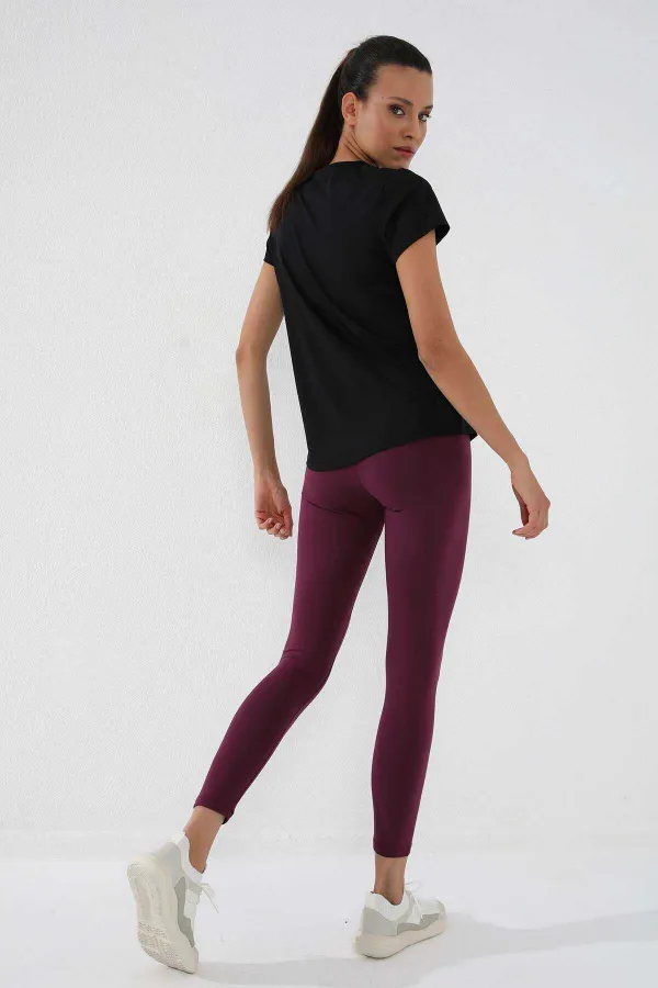 Tommylife Wholesale Black Basic Short Sleeve Standard Fit O Neck Women's T-Shirt - 97144