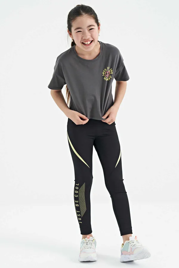 Tommylife Toptan Koyu Gri Ön Arka Baskılı O Yaka Düşük Omuz Oversize Kısa Kollu Kız Çocuk T-Shirt - 75126