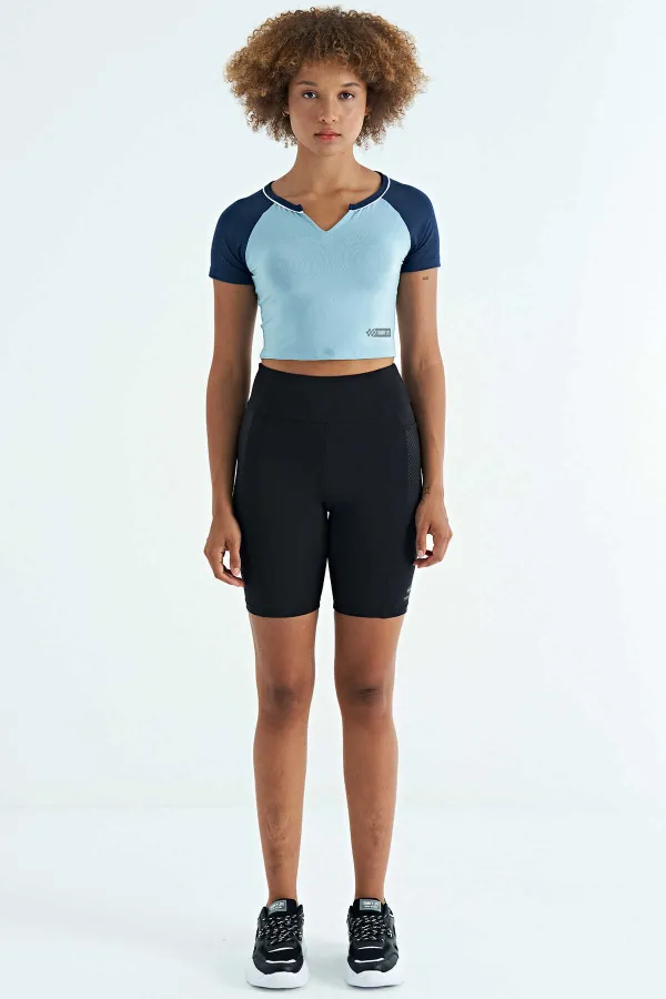 Tommylife Wholesale Light Blue Color Block Logo Print Crew Neck Slim Fit Women's Crop T-Shirt - 97270