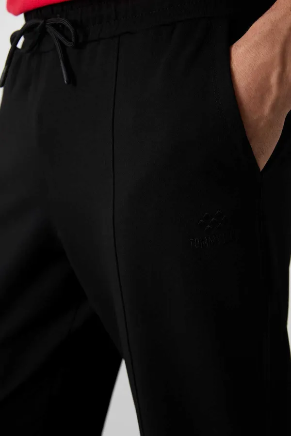 Tommylife Toptan Comfort Fit Nakışlı Erkek Jogger Eşofman Alt 82123 Siyah
