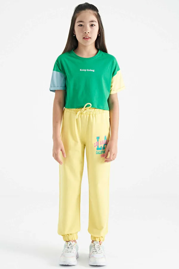 T-shirt Tommylife Wholesale vert imprimé à col rond et épaules tombantes, coupe oversize, pour filles - 75130