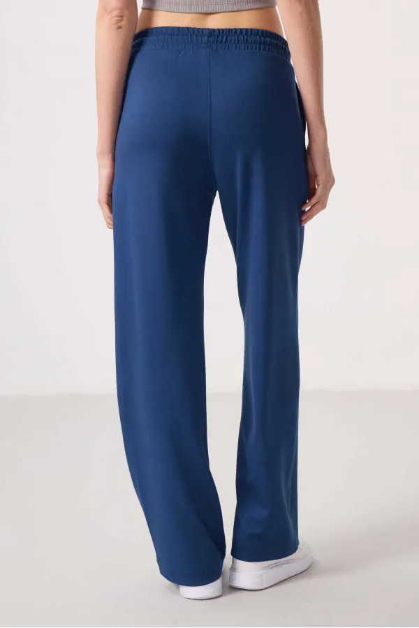 Pantalon palazzo pour femme Tommylife Wholesale, doux et texturé, avec poches et surpiqûres apparentes - 94670 Parliament