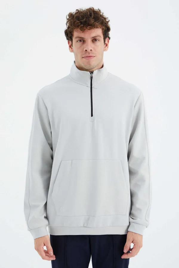 Sweat-shirt homme Tommylife en gros, orné de pierres, col montant, demi-zip et poches - 88278