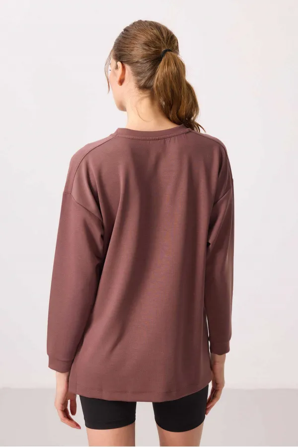 Tommylife Wholesale Soft Texture O Neck Comfortable Form Women's Tunic Sweatshirt - 97305 Brown