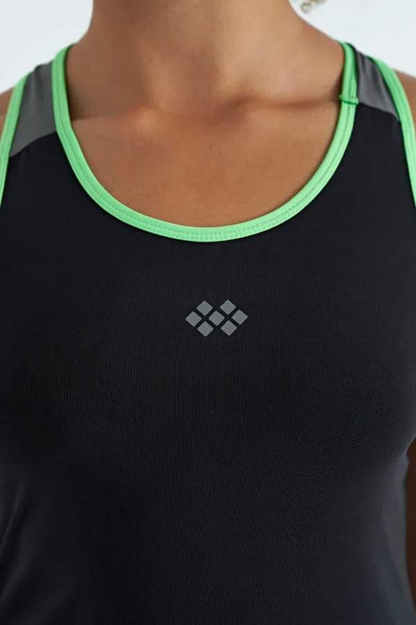 Tommylife Wholesale Black Back Detail Printed Standard Fit Women's Tank Top - 97269