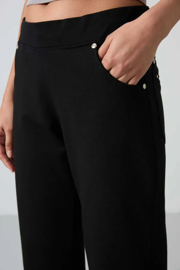 Tommylife Toptan Siyah Taş Detaylı Cepli Rahat Form Klasik Paça Kadın Eşofman Altı - 94007