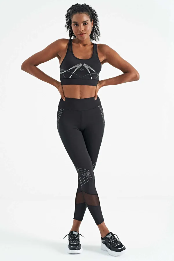 Soutien-gorge de sport Tommylife Wholesale pour femme, imprimé noir devant et dos, col en U, coupe ajustée - 97252