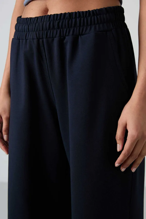 Tommylife Toptan Rahat Form Geniş Paça Kadın Eşofman Alt 94567 Lacivert