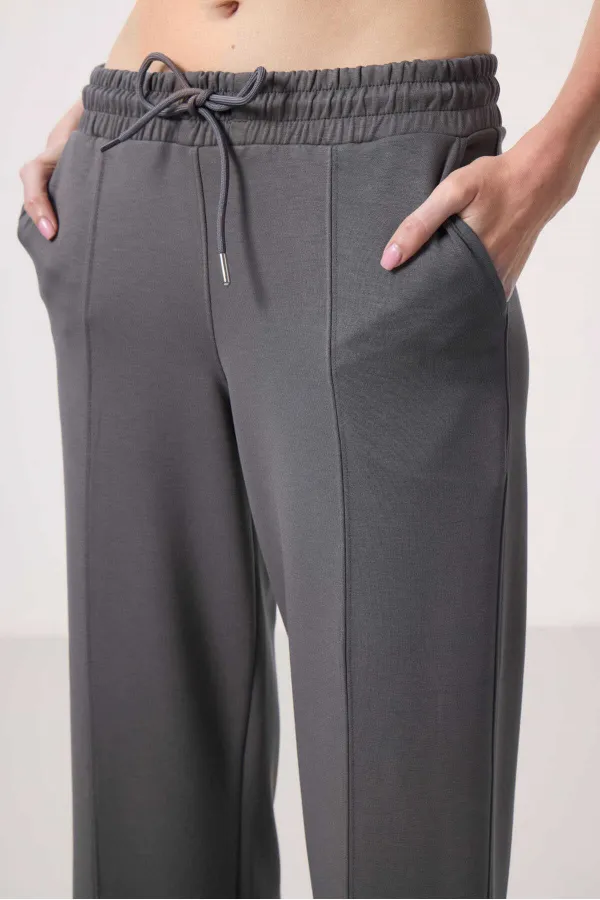 Tommylife Toptan Yumuşak Dokulu Cepli Ön Dikiş Detaylı Kadın Palazzo Pantolon - 94670 Koyu Gri