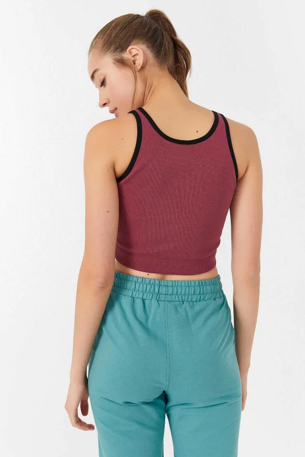 Tommylife Wholesale Burgundy Basic Sleeveless Slim Fit U-Neck Women's Crop Top Tank Top - 97162