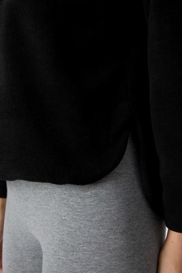 Tommylife Wholesale Hooded Oversize Women's Fleece Sweatshirt 97286 Black