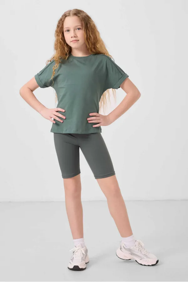 Tommylife Toptan Pamuklu O Yaka Oversize Fit Basic Kız Çocuk T Shirt 75182 Açık Yeşil