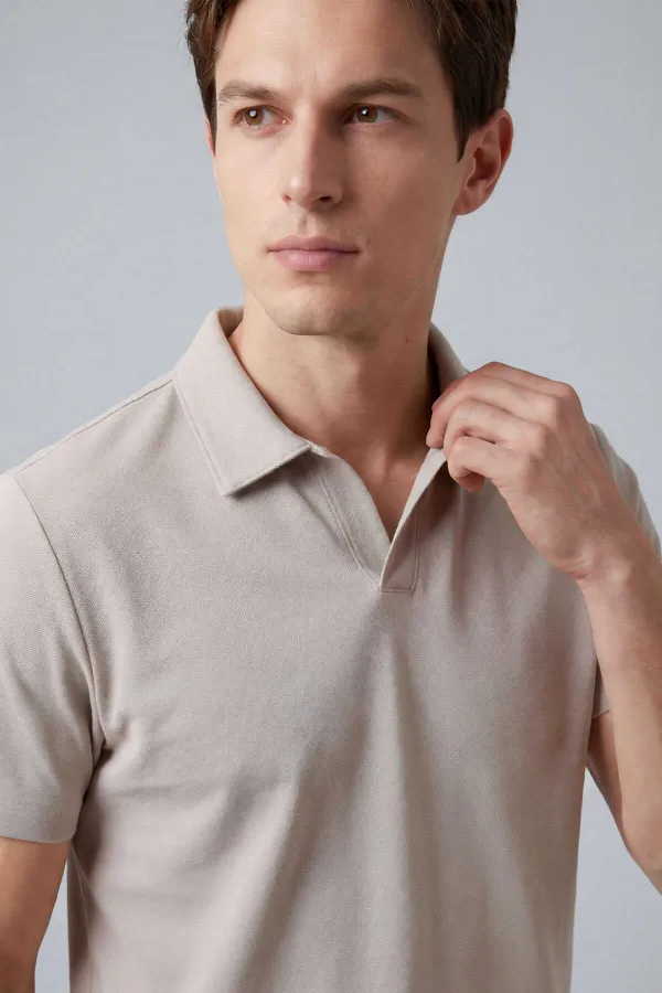 T-shirt polo beige Tommylife pour homme, coupe confortable, texture douce - 88496