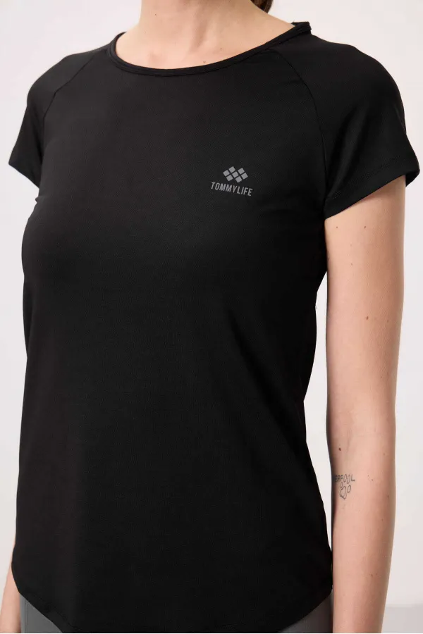 T-shirt femme Tommylife Wholesale noir à manches courtes et col rond, coupe standard - 97101