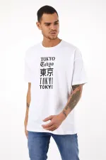 Erkek Beyaz Tokyo Baskılı Oversize T-shirt