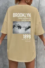 Unisex 1898 Brooklyn Baskılı T-shirt