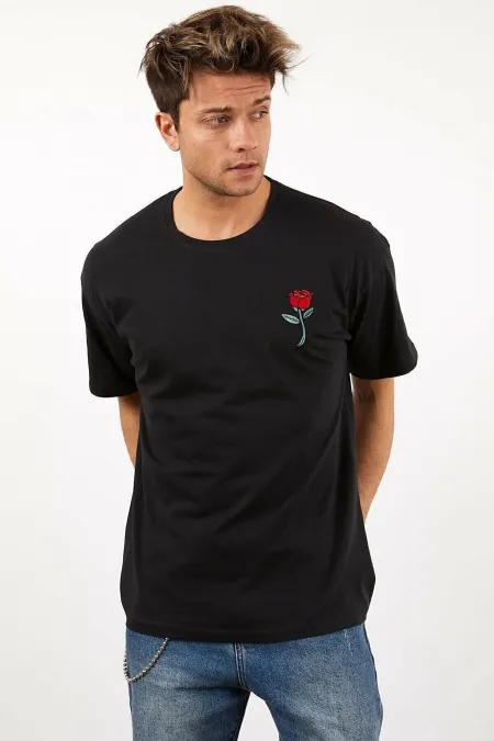 Erkek Siyah Oversize Gül Nakışlı T-shirt