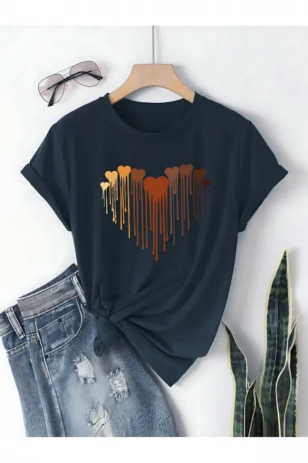 Melting Hearts Printed Design T-shirt