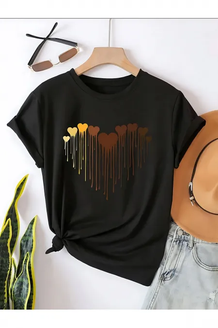 Melting Hearts Printed Design T-shirt