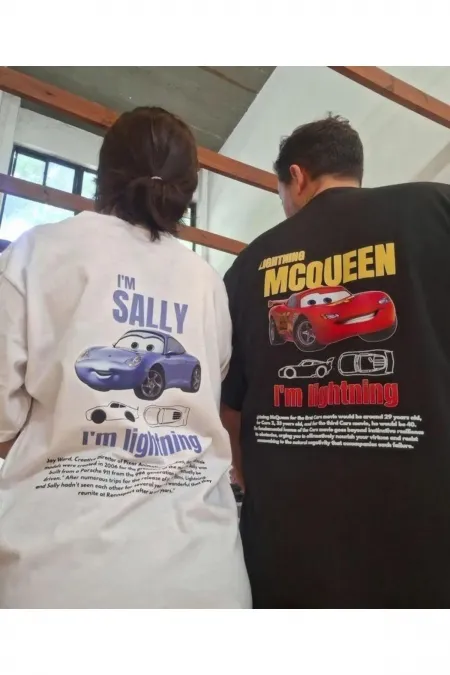 I'M SALLY & MCQUEEN Oversize Unisex garalio T-Shirt
