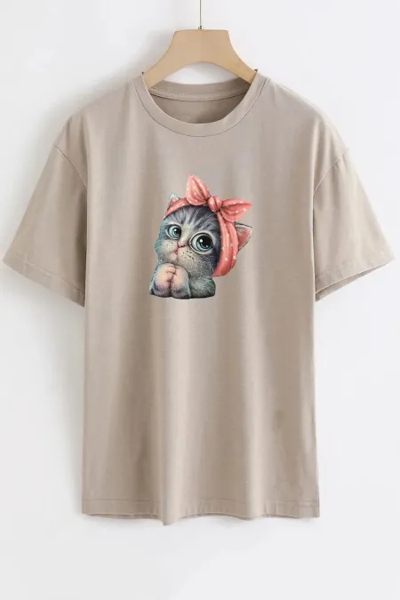 Cute Little Cat Printed T-shirt