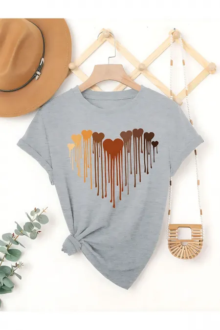Melting Hearts Printed Design T-shirt