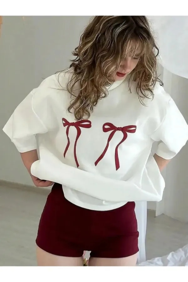 Unisex Men/Women RIBBON Burgundy Colored Custom Printed Oversize Crew Neck T-Shirt