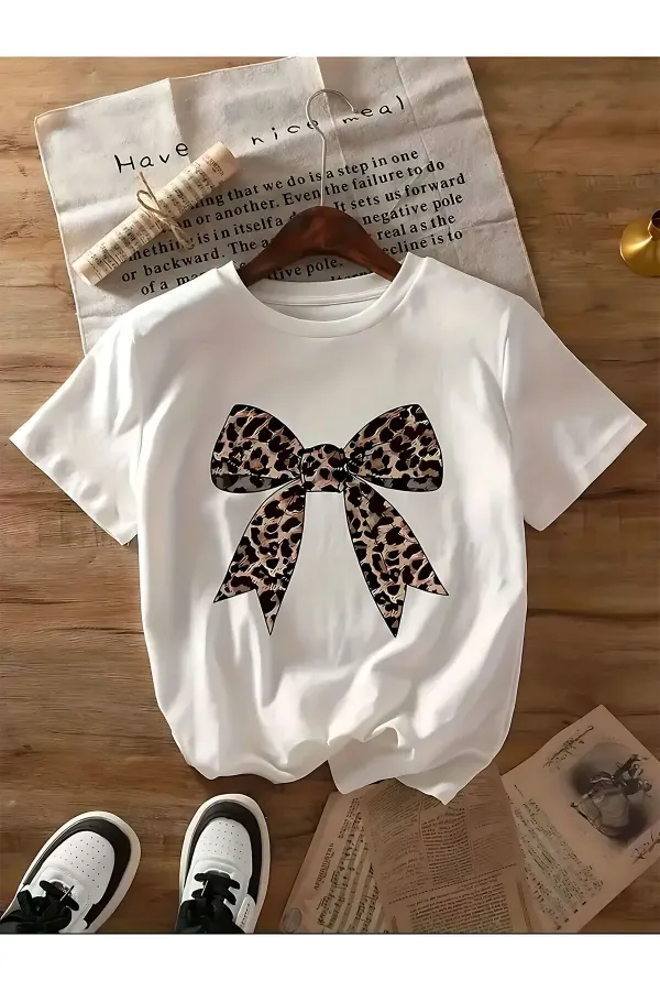 BASIC T-SHIRT WITH LEOPARD PATTERNED RIBBON DETAILS