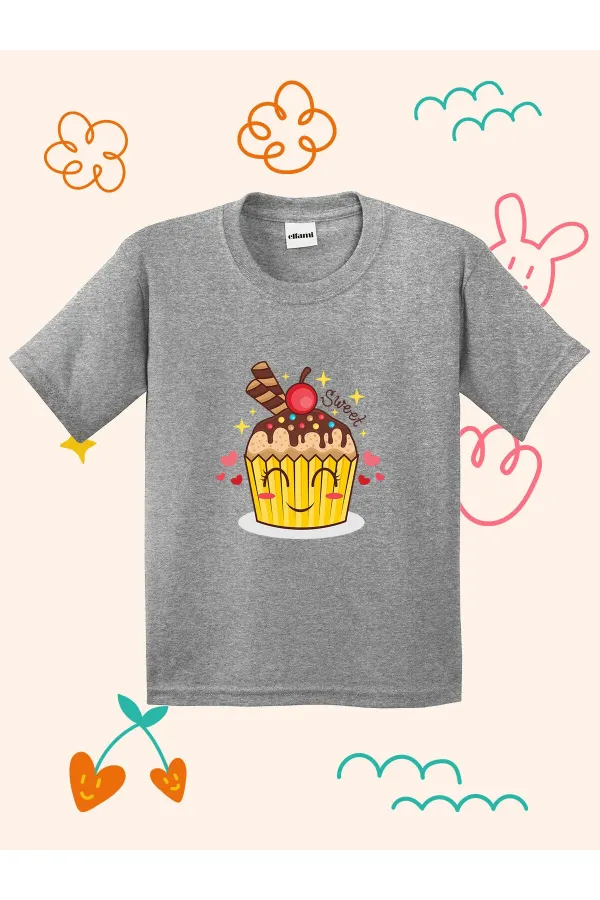 Kids' T-shirt with Cupcake Print