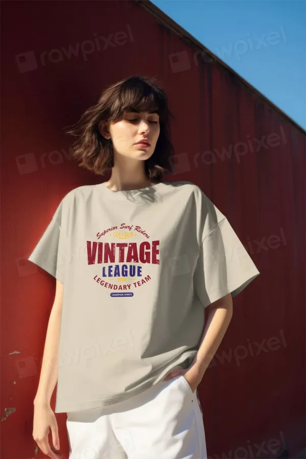 Fiora Model Unisex T-shirt