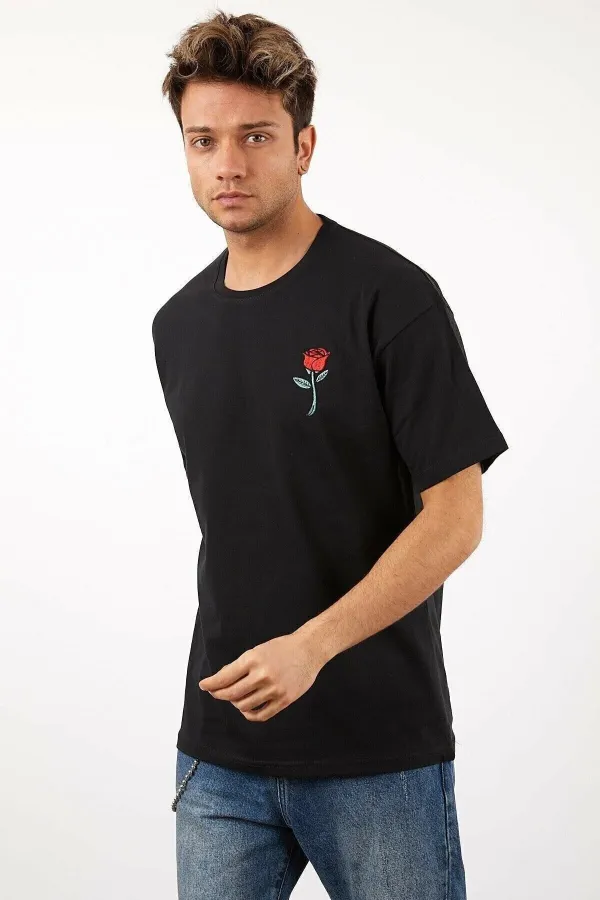 Erkek Siyah Oversize Gül Nakışlı T-shirt