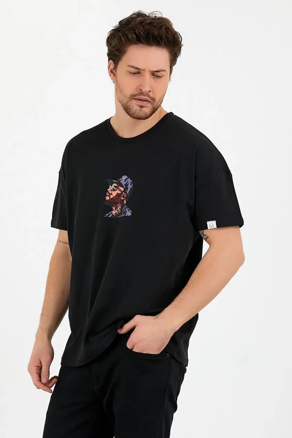 Şapkalı Rapçi Oversize T-shirt