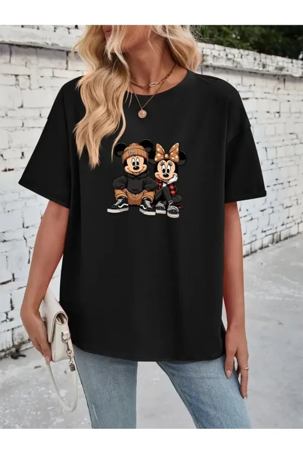 Mickey & Minnie Mouse Custom Quality Graphic Design Unisex Oversize T-shirt
