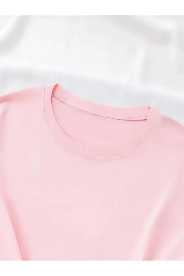 Unisex Papatya Desenli Baskılı Oversize Tişört