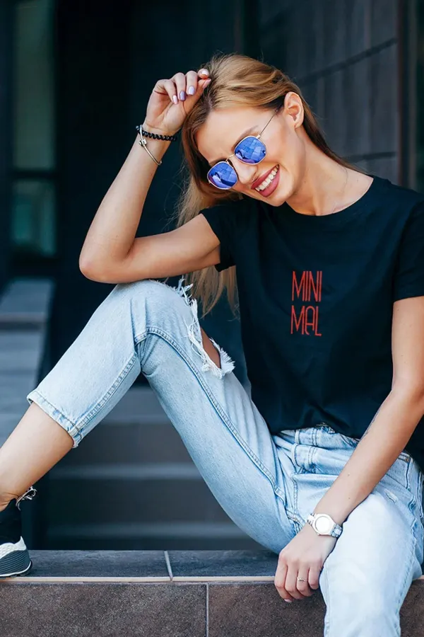 Minimal Unisex Baskılı T-shirt