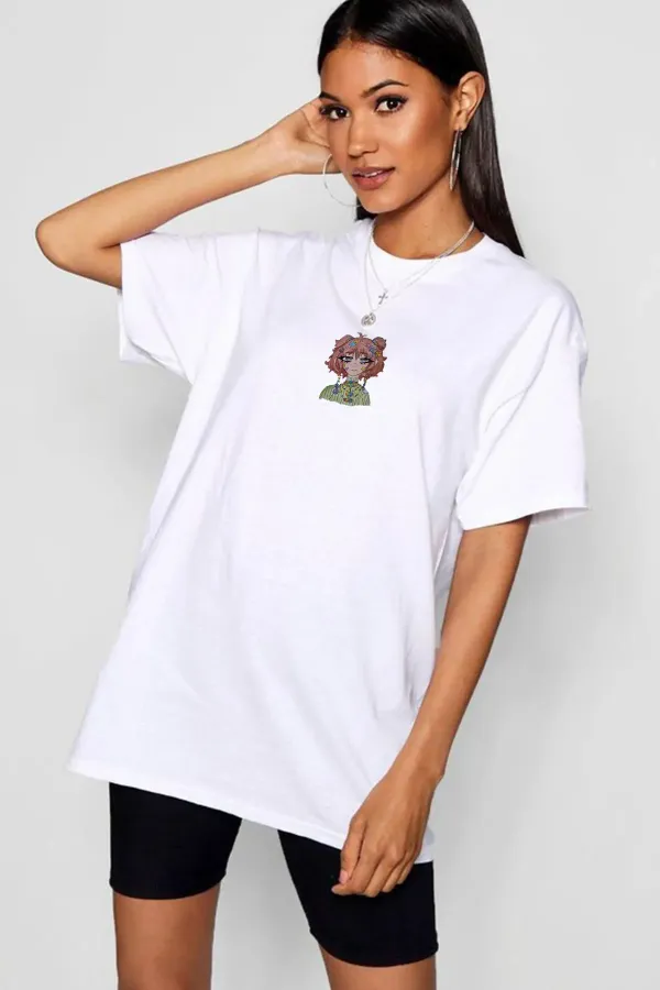 Kadın Beyaz Anime Baskılı Bisiklet Yaka Oversize Pamuklu T-shirt