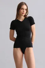 Mısırlı Modal By TENCEL VICTORIA V Yaka Fanila / T-Shirt Siyah