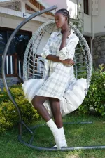 Kadın Pamuklu Ekoseli Gömlek Elbise Ekru