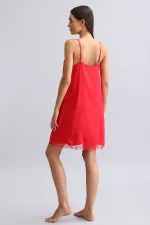 Kadın Dantel Yaka Saten Kısa Gecelik Kırmızı