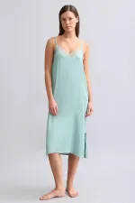 Kadın Dantel Detaylı Saten Gecelik Çağla Yeşili