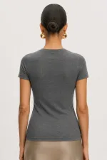 Débardeur en cachemire gris à col rond pour femme, d'origine égyptienne Débardeur en cachemire gris à col rond pour femme, d'origine égyptienne
