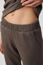 Mısırlı Kadın Üçlü Pijama Takımı Kahverengi