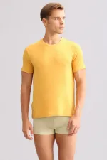 Débardeur/T-shirt de luxe en bambou égyptien Zeus, coupe classique, col rond, couleur moutarde