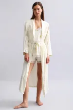 Mısırlı Kadın Bambu Sabahlık Ekru