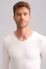 Sous-vêtement thermique à manches longues et col en V en bambou égyptien, écru